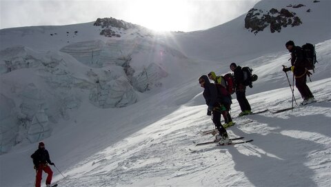 Spaltiger Gletscher