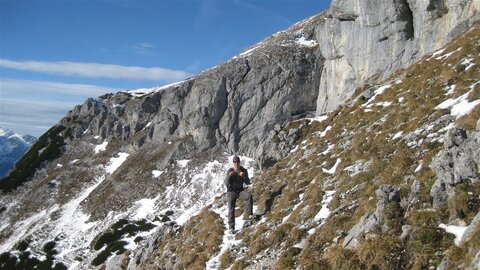 Am Wandfuß