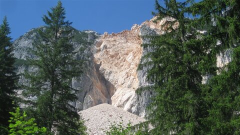 Felssturz an der Südwestflanke des Plassen