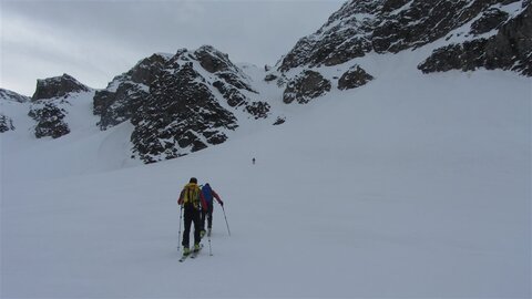 Wir gehen direkt - so wie alle heute