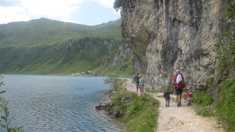 Am See - beide gehen