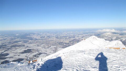 Endich weiss!