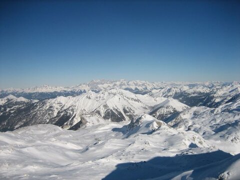 Gigi, welcher Berg ist das? Hocharn? Glockner? Oder doch der Dachstein :D