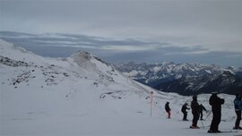 Dachstein Dreigestirn im Hintergrund