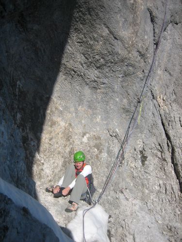 Leider hat sich beim abseilen das Seil verhakt - also noch mal hoch...